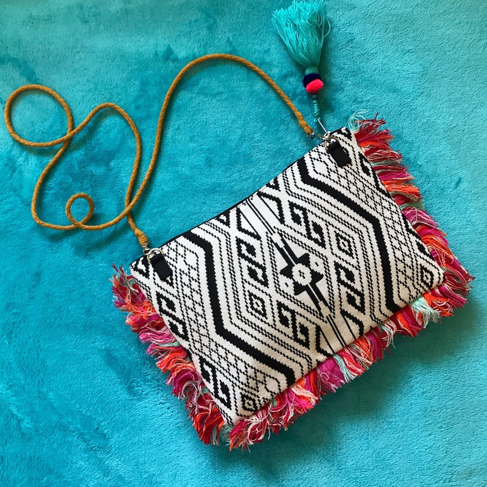 NEW gorgeous beaded EXPRESS NYC purse - Picture 9 of 13